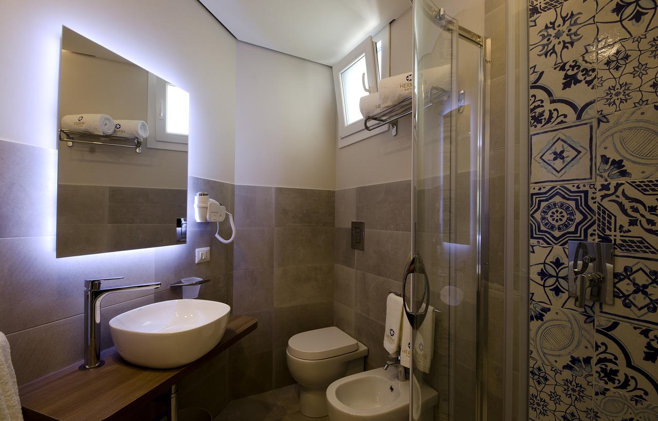 Hermes Hotel San Vito Lo Capo Exteriör bild