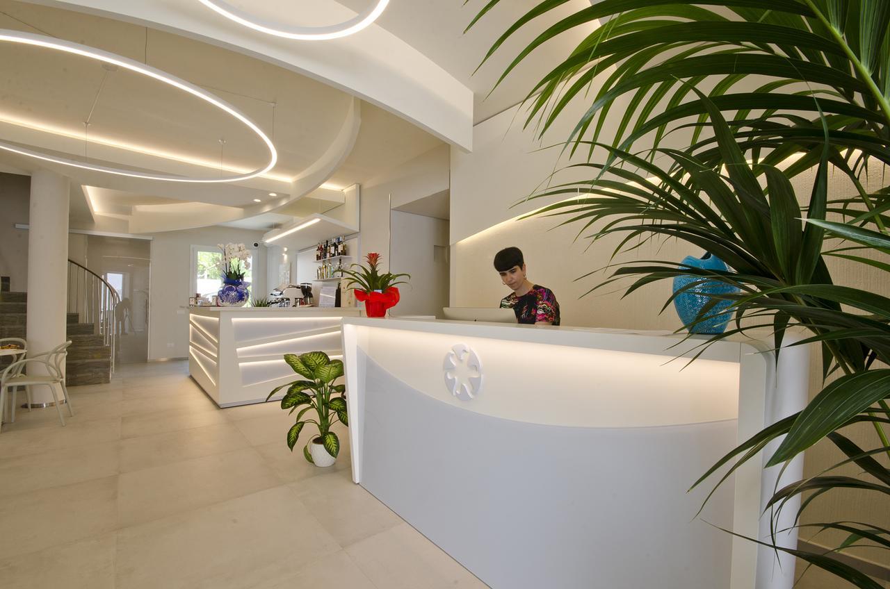 Hermes Hotel San Vito Lo Capo Exteriör bild