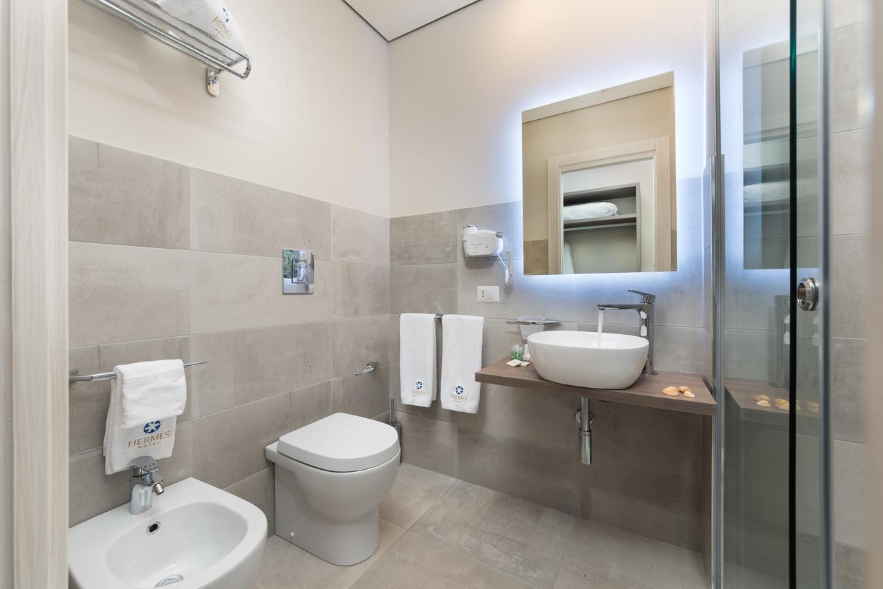 Hermes Hotel San Vito Lo Capo Exteriör bild
